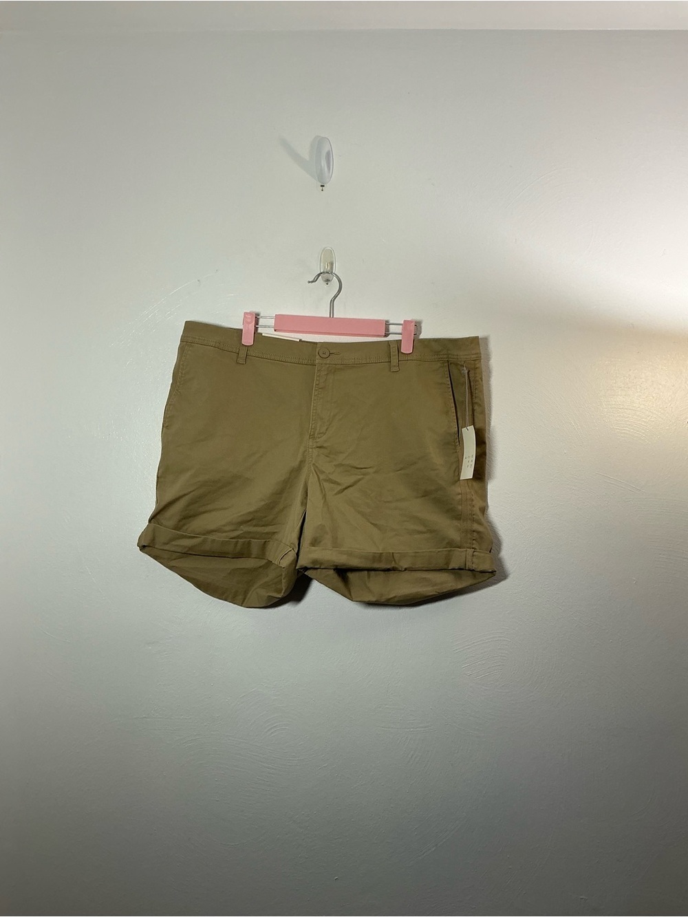 A New Day Casual Khaki Chino Roll-Cuff Shorts Size 16